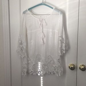 Subtly-Floral White Lace Blouse